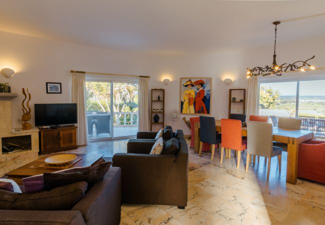 Villa em Lagos - Casa Papoilas  - V023 Villa em Lagos - Casa Papoilas  - V023