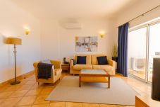 Apartamento em Lagos - Vila Mós 1 -A031