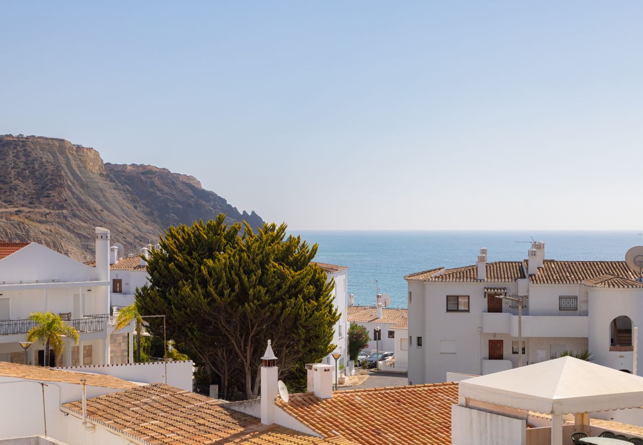 Apartamento em Luz - Casa da Irene - A047 Apartamento em Luz - Casa da Irene - A047