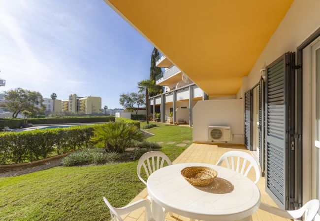 Apartamento em Lagos - Apartamento Sto. Antonio III - A048 Apartamento em Lagos - Apartamento Sto. Antonio III - A048
