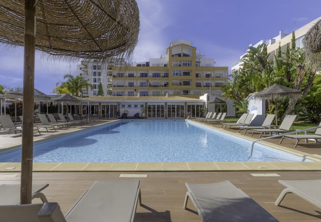 Apartamento em Lagos - Apartamento Linda - A021