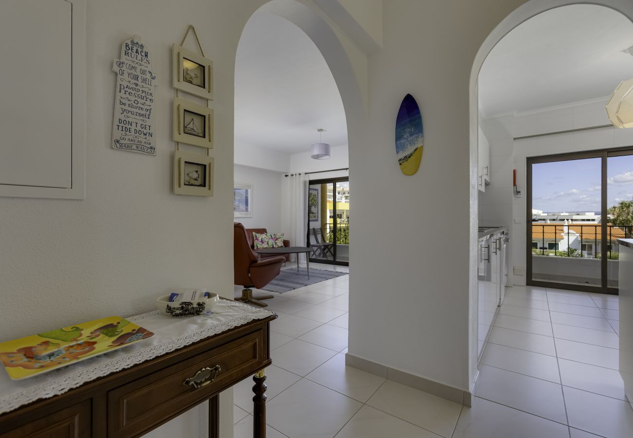 Apartamento em Lagos - Apartamento Linda - A021