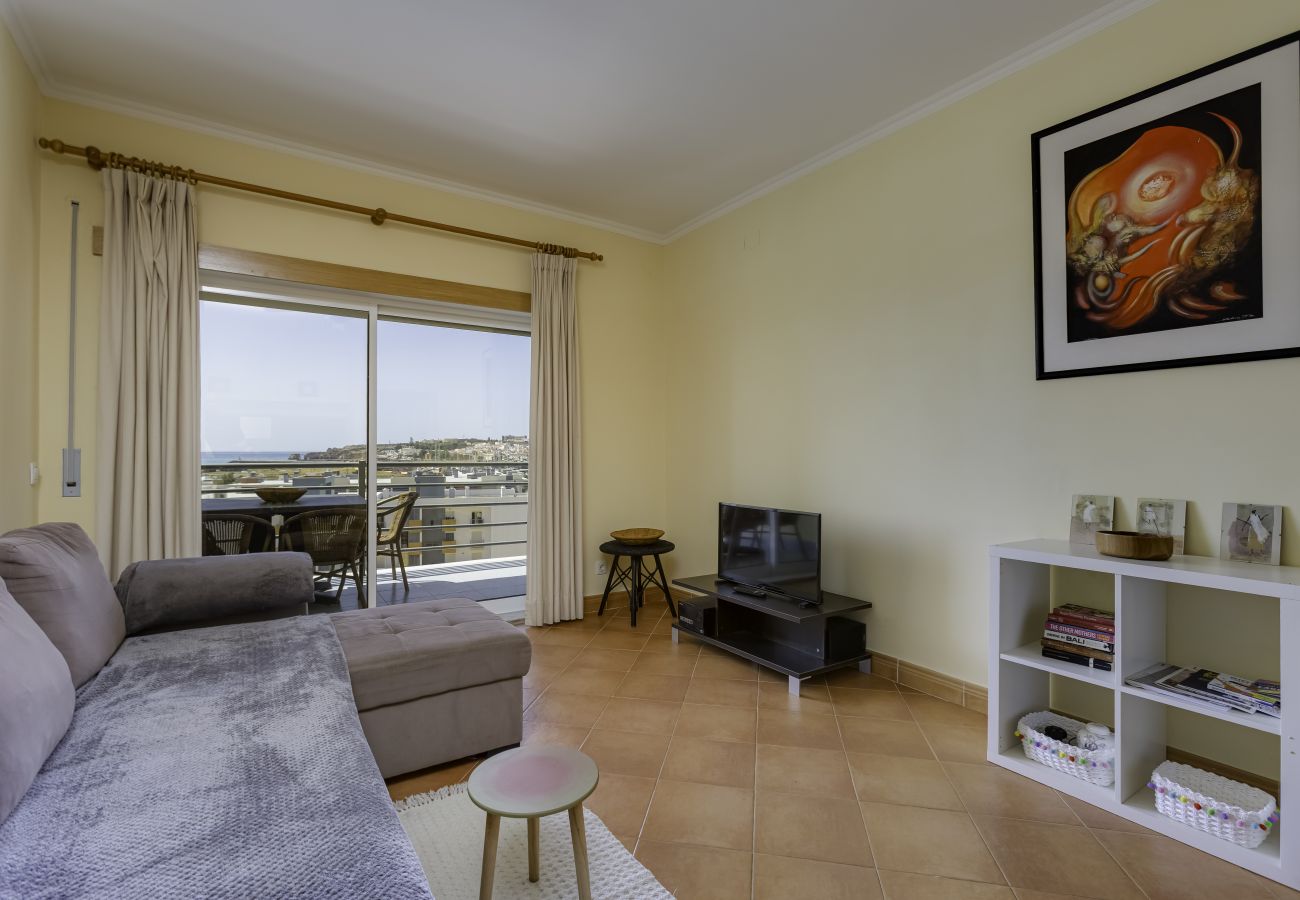 Apartamento em Lagos - Apartamento Condomínio do Mar I - A019