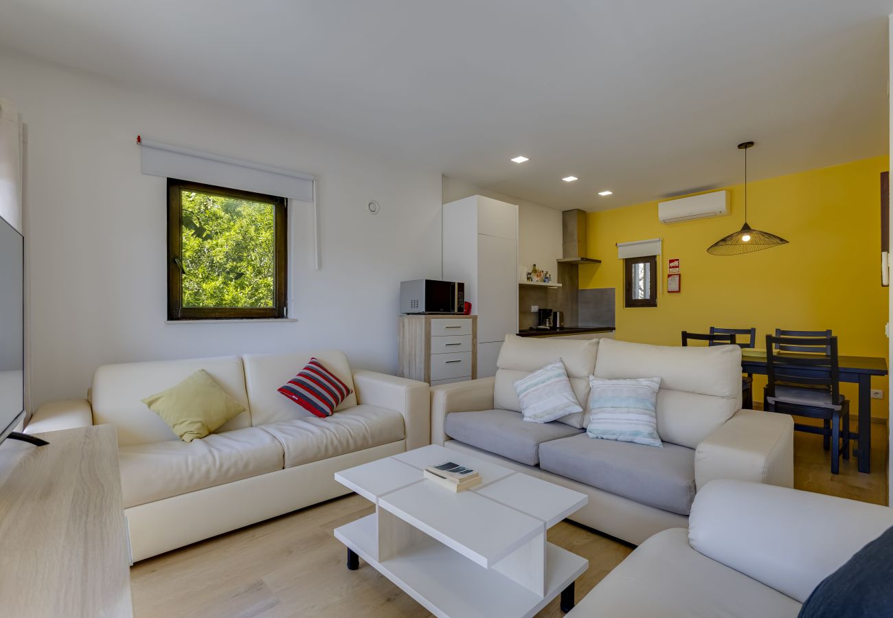 Apartamento em Lagos - Apartamento com vista numa Bela Quinta (Apt 2) – Q002