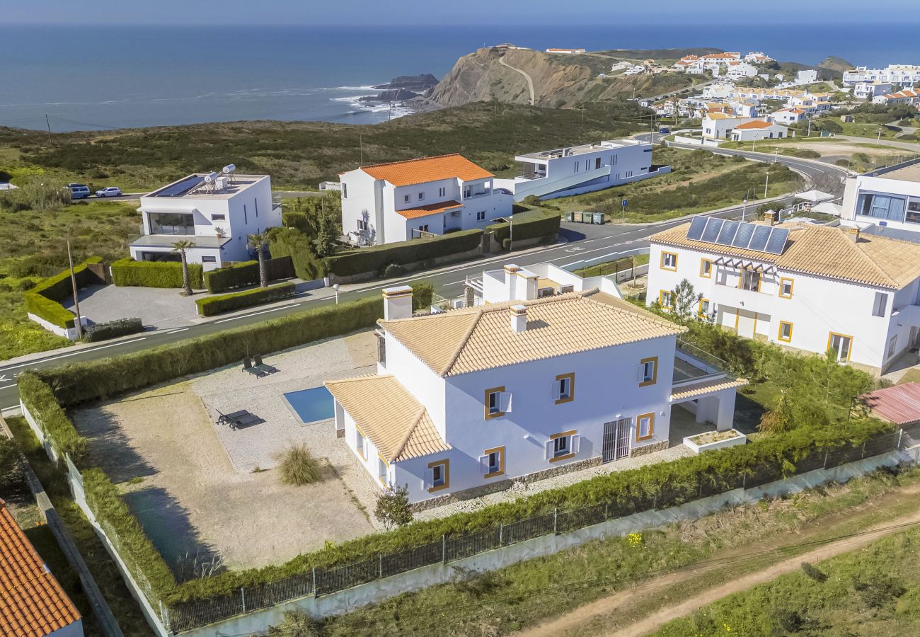 Villa em Aljezur - V030 - Bait Arrifana