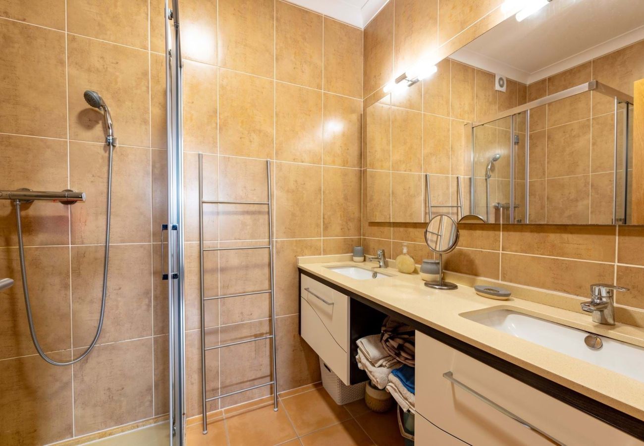 Apartamento em Lagos - Apartamento Waterside - A017