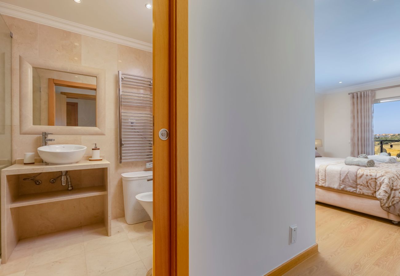 Apartamento em Lagos - Apartamento Bela Vista - A009
