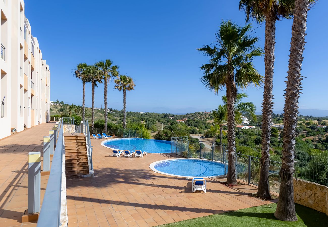 Apartamento em Lagos - Apartamento Bela Vista - A009