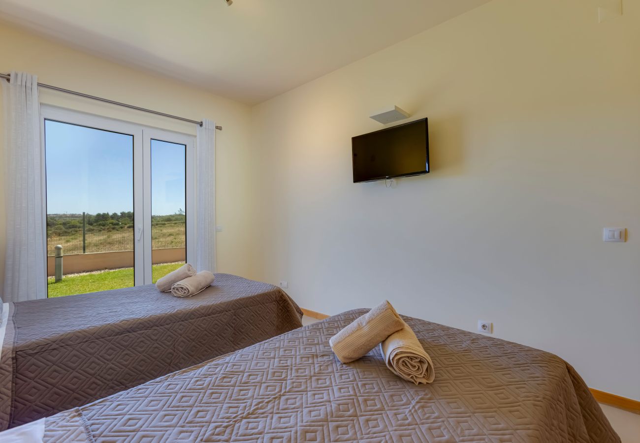 Apartamento em Burgau - Apartamento dos Aromas - A012