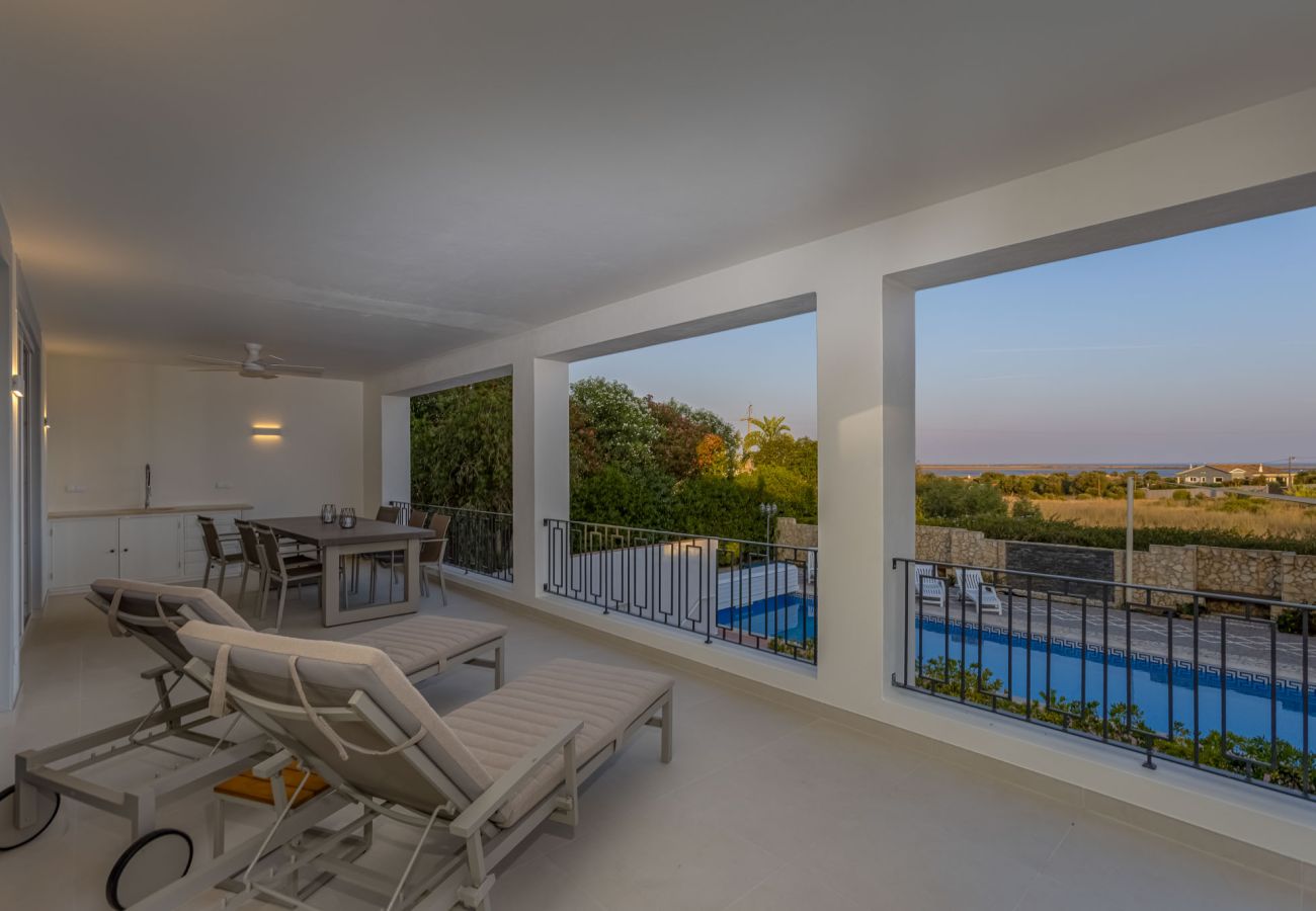 Villa em Lagos - Casa na Lagoa - V031