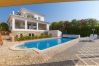 Villa em Lagos - Casa na Lagoa - V031