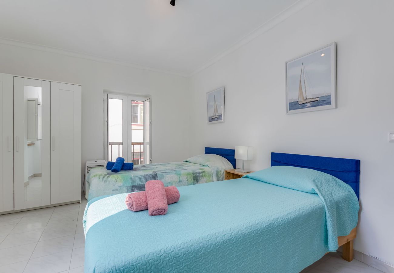 Apartamento em Lagos - Casa do Centro - A003