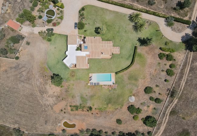 Villa in Lagos - Villa Blütenblätter der Liebe Villa in Lagos - Villa Blütenblätter der Liebe