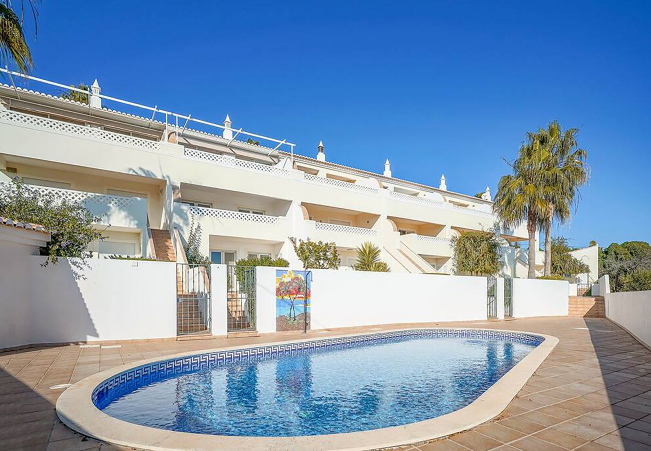 Terraced House in Lagos - Casa Blanca - V026