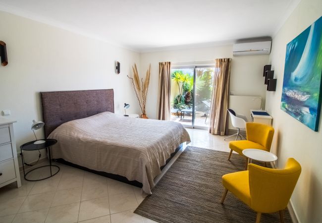 Villa in Lagos - Lovely house by the sea – V059 Villa in Lagos - Lovely house by the sea – V059