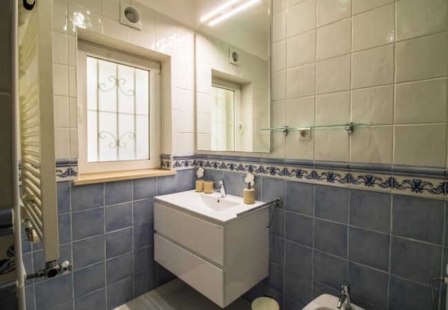 Villa in Lagos - Lovely house by the sea – V059 Villa in Lagos - Lovely house by the sea – V059