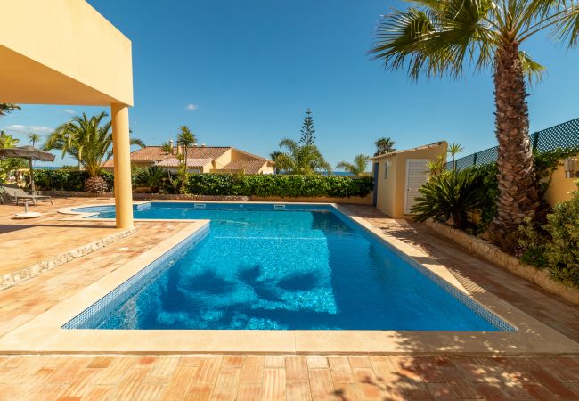 Villa in Lagos - Lovely house by the sea – V059 Villa in Lagos - Lovely house by the sea – V059