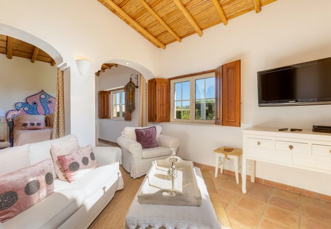 Villa in Lagos - Quinta Paraíso - V024 Villa in Lagos - Quinta Paraíso - V024