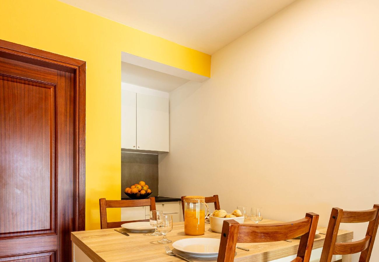 Apartment in Lagos - Appartement met privé terras