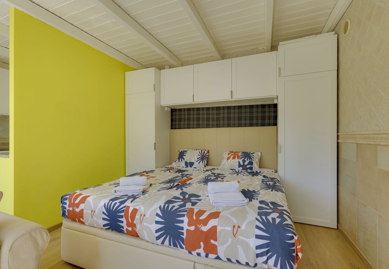 Studio in Lagos - Pool Studio within beautiful Quinta - QS05