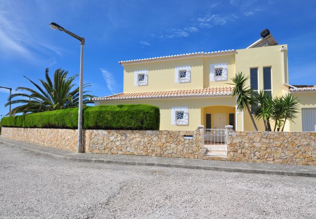 Lagos - Villa
