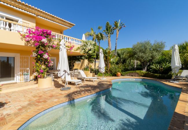 Lagos - Villa