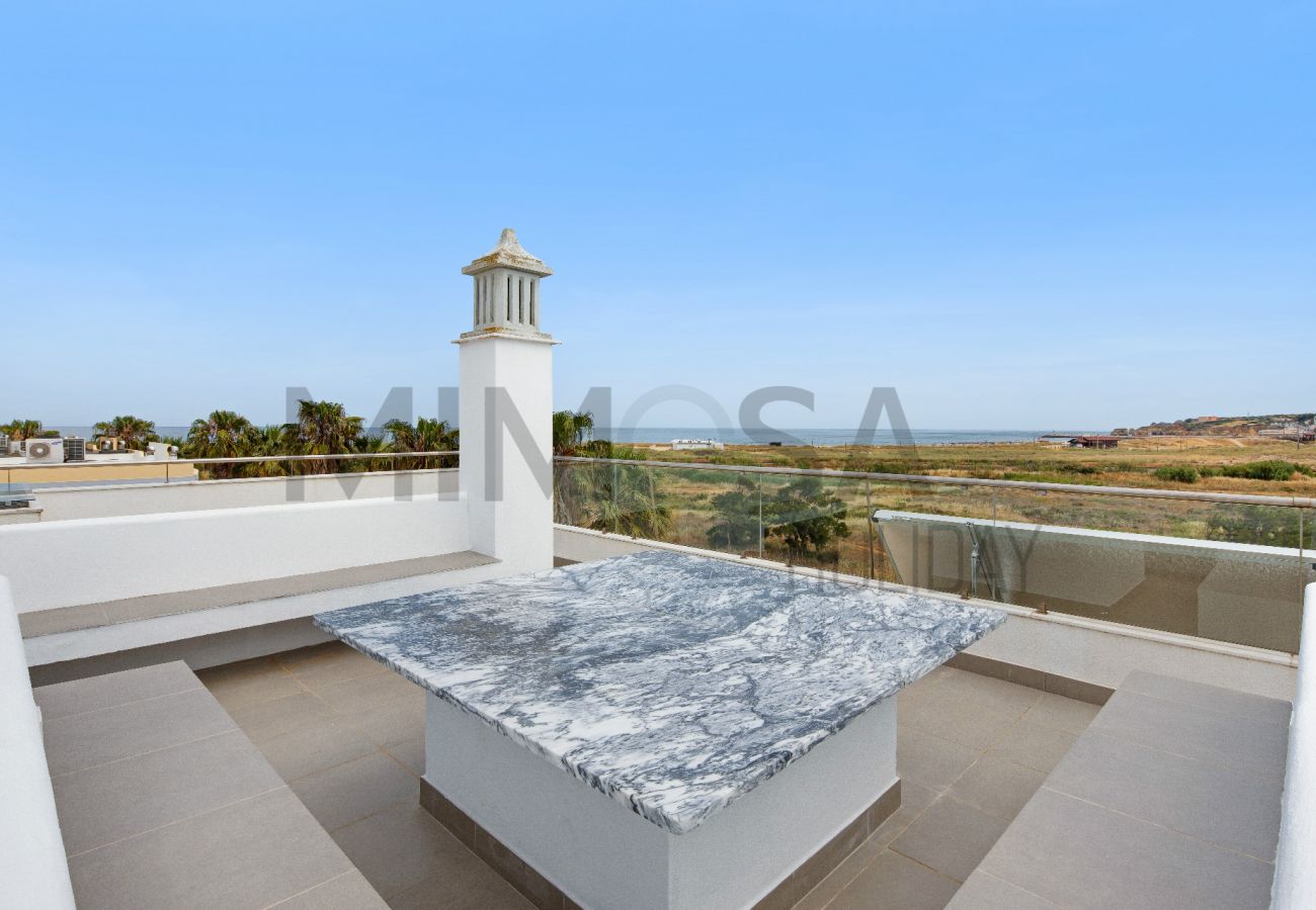 Villa en Lagos - Magnífica Casa de Playa - V074