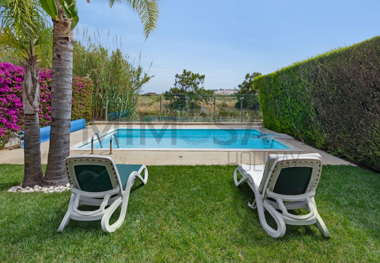 Villa en Lagos - Magnífica Casa de Playa - V074