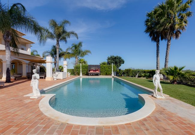 Villa en Lagos - Quinta Paraíso - V024 Villa en Lagos - Quinta Paraíso - V024