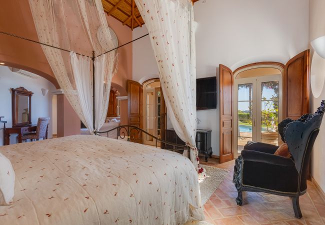 Villa en Lagos - Quinta Paraíso - V024 Villa en Lagos - Quinta Paraíso - V024