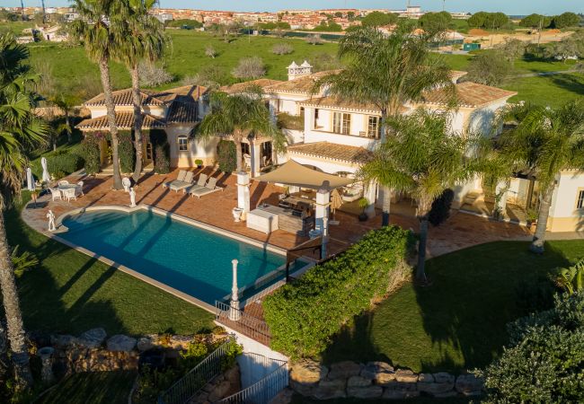 Villa en Lagos - Quinta Paraíso - V024