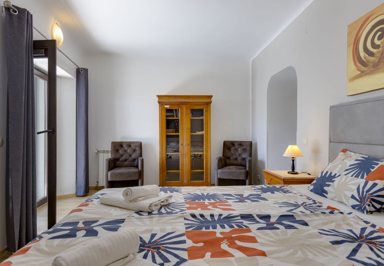 Alquiler por habitaciones en Lagos - Habitación Doble en Hermosa Quinta 