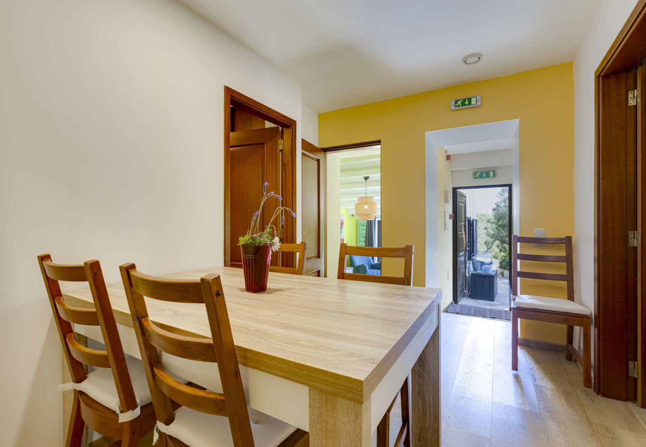 Apartamento en Lagos - Apartamento con terraza en una Hermosa Quinta – QA03
