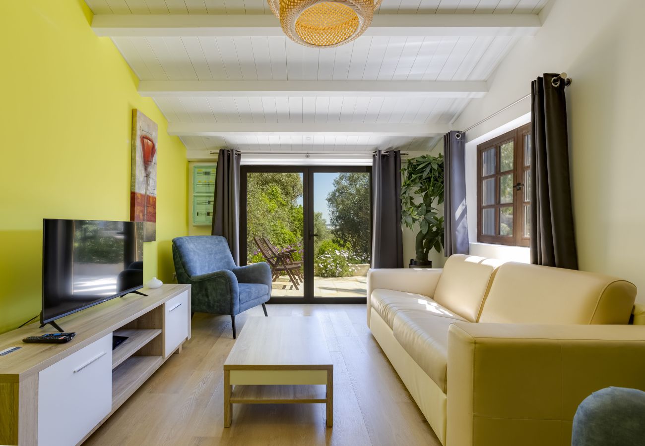Apartamento en Lagos - Apartamento con terraza en una Hermosa Quinta – QA03