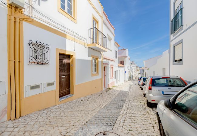 Maison mitoyenne à Lagos - Casa Alma - V027 Maison mitoyenne à Lagos - Casa Alma - V027