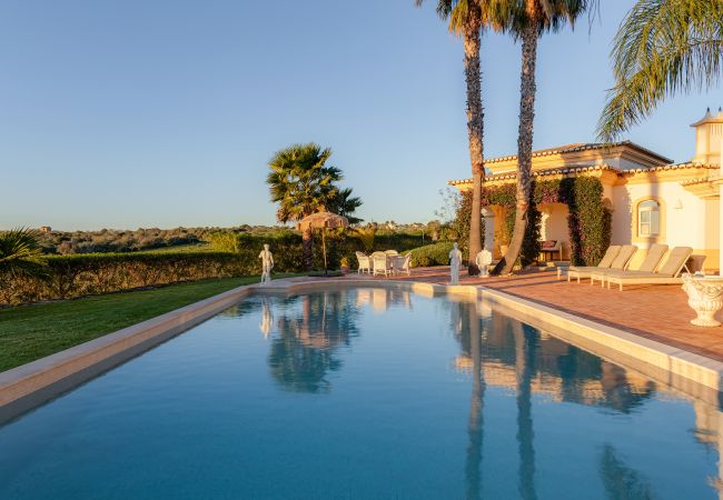 Villa à Lagos - Quinta Paraíso - V024 Villa à Lagos - Quinta Paraíso - V024