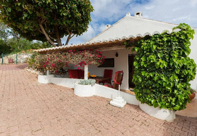  à Lagos - Maison indépendante dans une Belle Quinta  – QA01