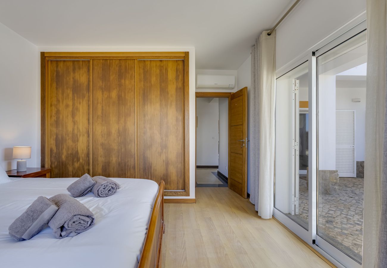 Villa a Aljezur - V030 - Bait Arrifana